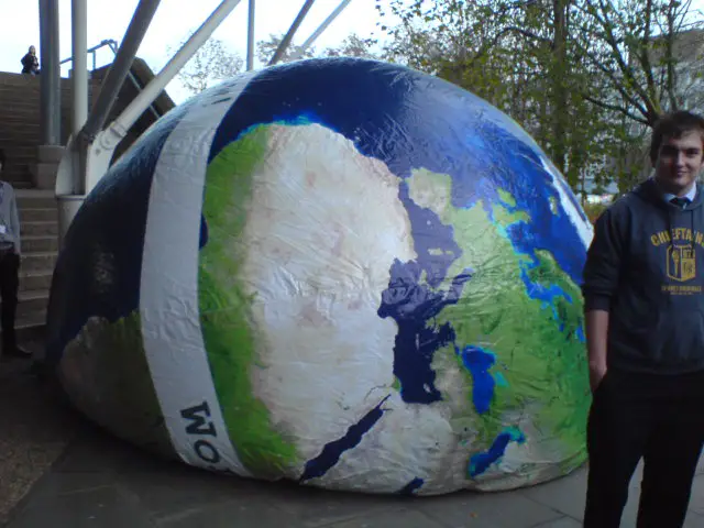 World Balloon Deflating