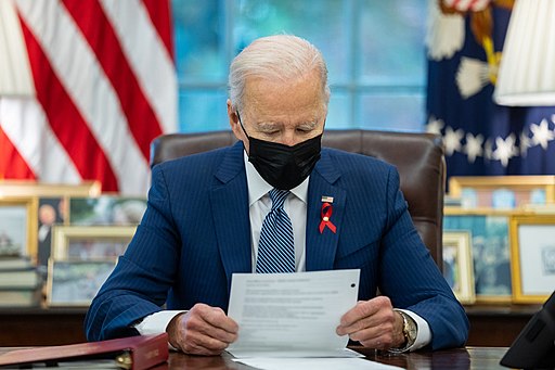 Biden Wearing Aids Ribbon and Facemask